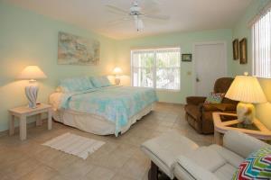 Charming Studio Inlet 150 1, Always Much Less Than Airbnb 16528545!! West Palm Beach Bagian luar foto